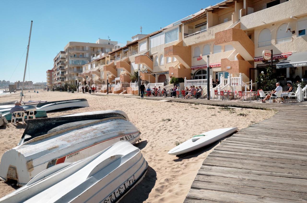 Infinity Beach Torrevieja Luaran gambar